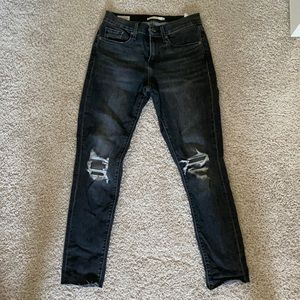 Levi’s curve skinny jeans